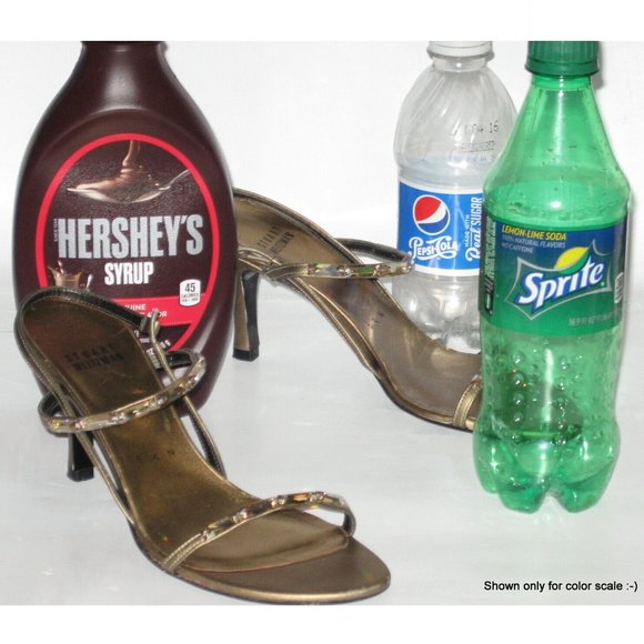 Size 5.5N Stuart Weitzman Champagne Crystal Heels - Picture 6 of 8